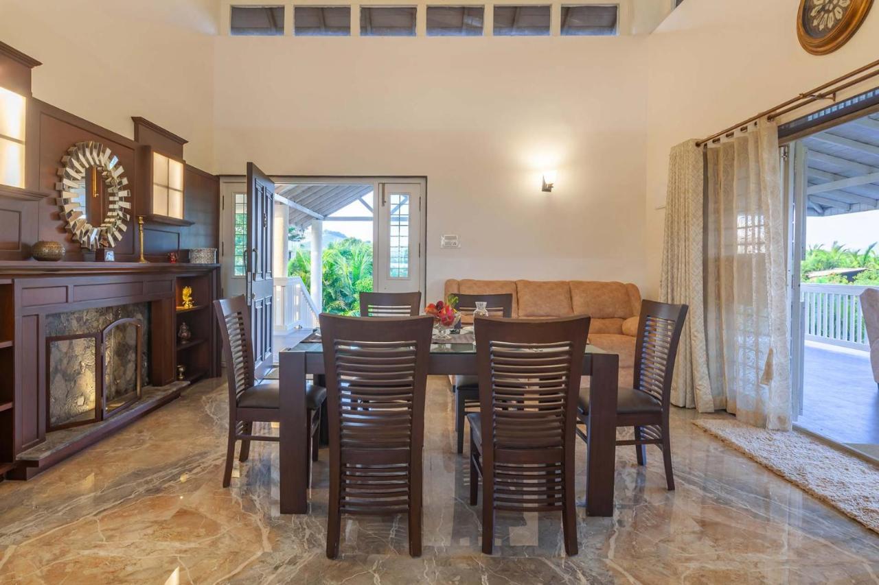 Stayvista'S Lake La Vie - Tranquil Lake-View Villa Amidst Farmland With Pool And Poolside Gazebo - Proximity To Sula Nashik Εξωτερικό φωτογραφία
